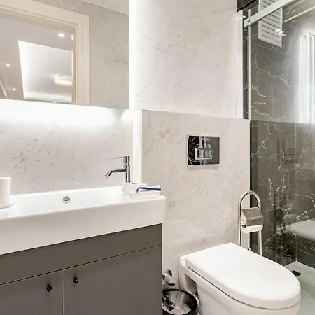 Chido Aparthotel *